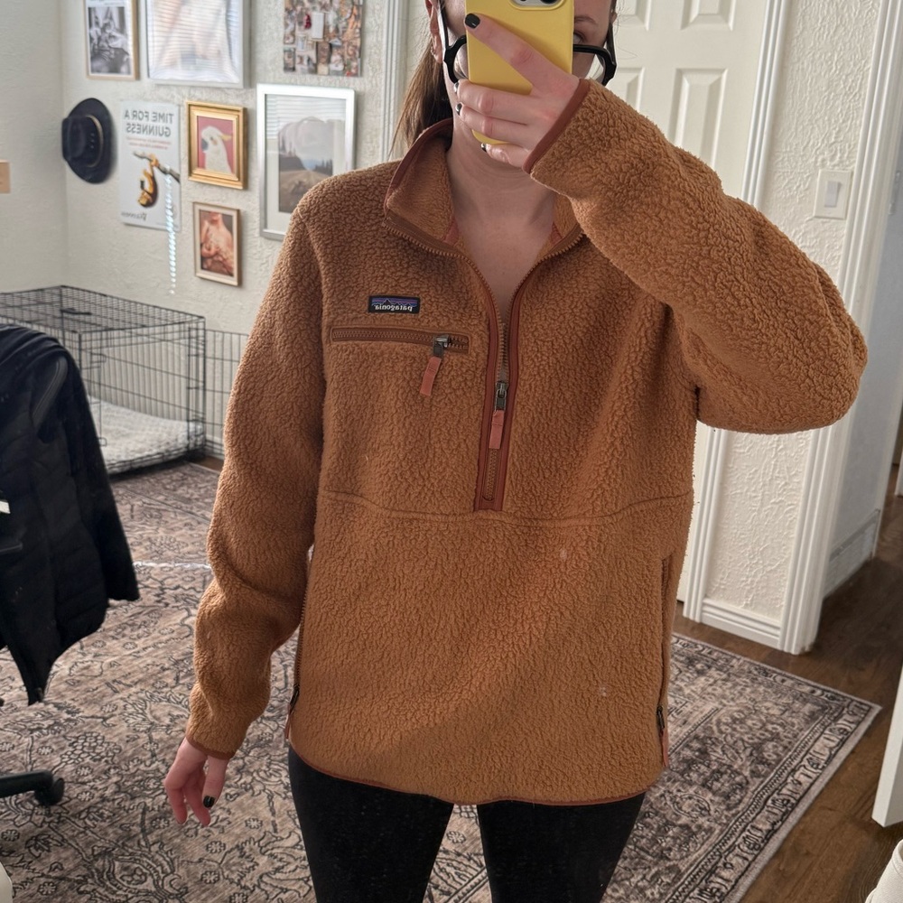 Fleece pullover